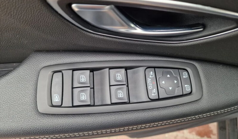 Renault Grand Scenic full