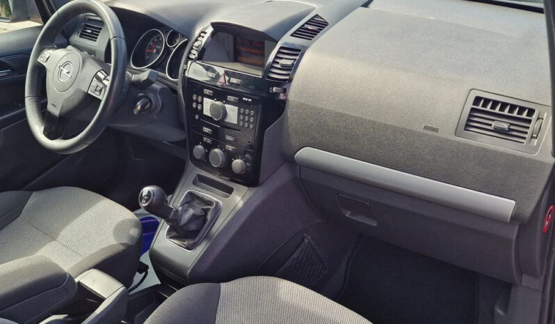 Opel Zafira 1.6 full