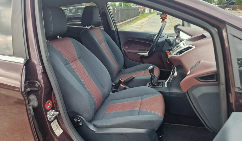 Ford Fiesta 1.25 Titanium full