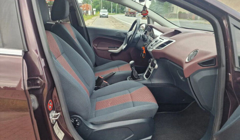 Ford Fiesta 1.25 Titanium full