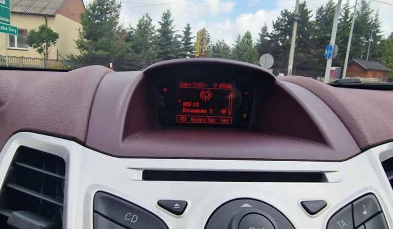 Ford Fiesta 1.25 Titanium full