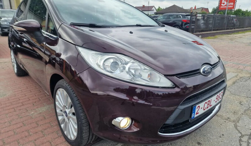 Ford Fiesta 1.25 Titanium full