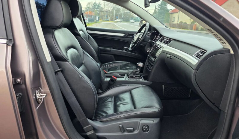 Skoda Superb 2.0 TSI DSG Exclusive full