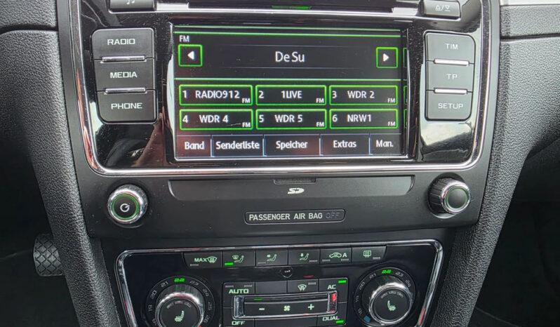 Skoda Superb 2.0 TSI DSG Exclusive full