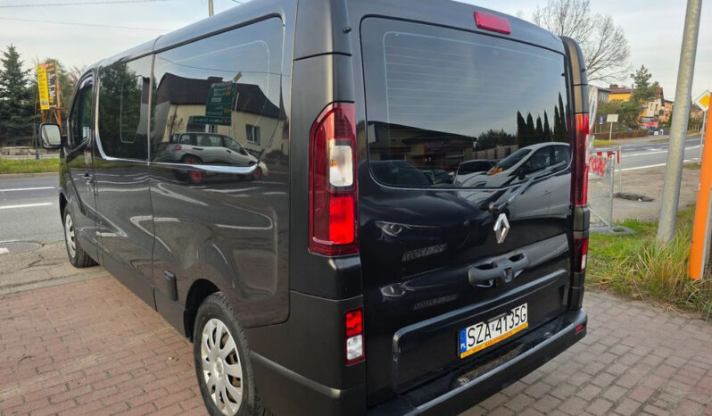 Renault Trafic full