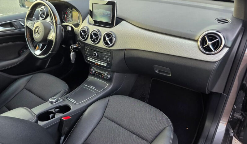 Mercedes-Benz Klasa B full