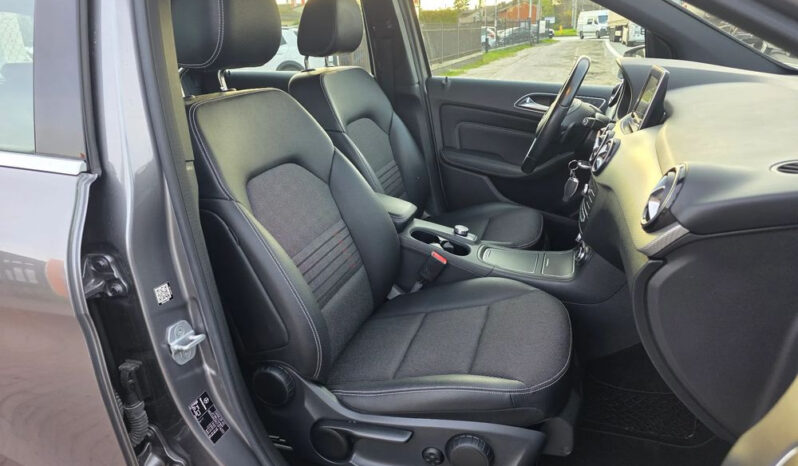 Mercedes-Benz Klasa B full