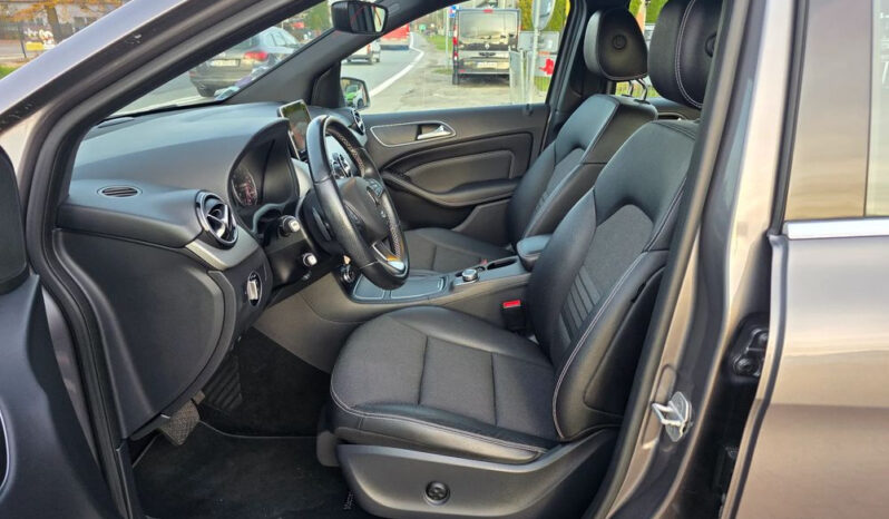 Mercedes-Benz Klasa B full