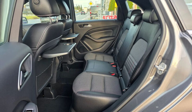 Mercedes-Benz Klasa B full