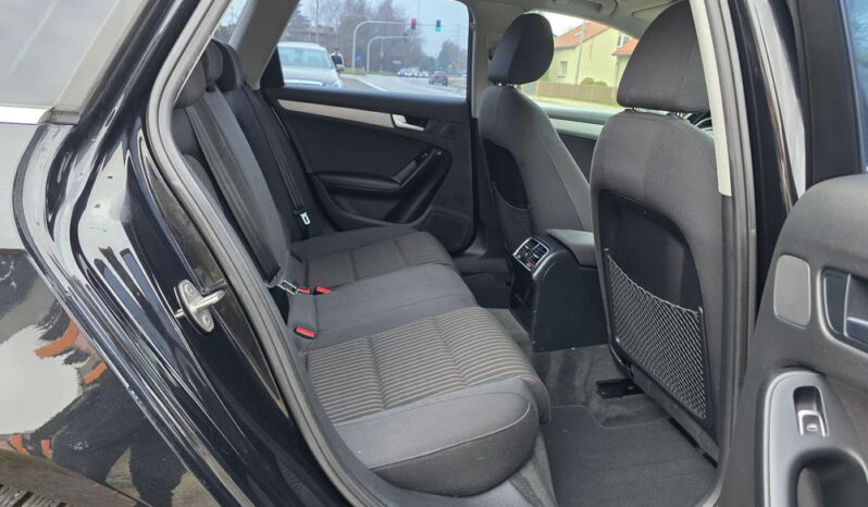 Audi A4 Avant 2.0 TDI DPF multitronic Attraction full