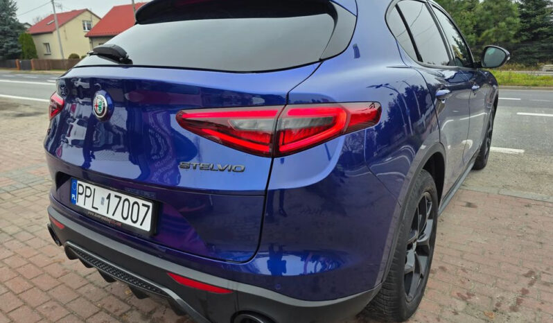 Alfa Romeo Stelvio 2.2 Diesel 16V AT8 Q4 B-Tech full