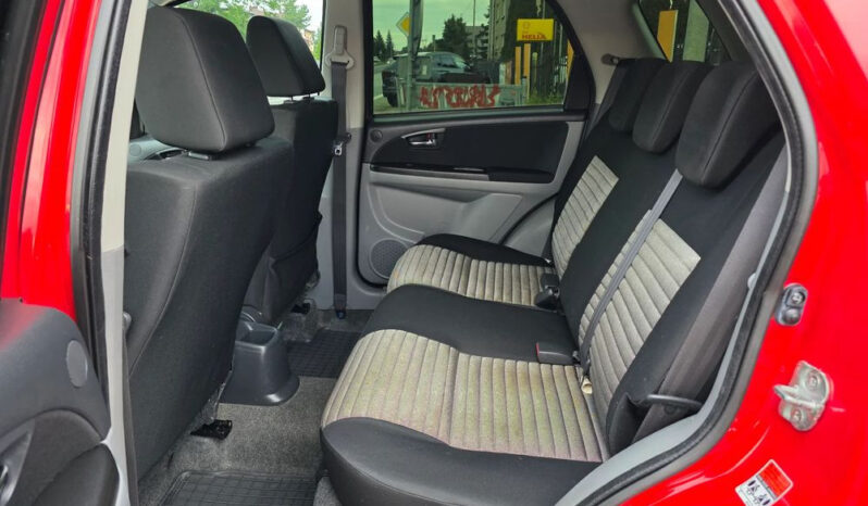 Suzuki SX4 1.6 Comfort Plus full