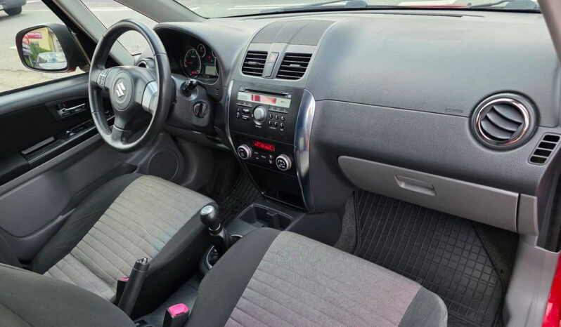 Suzuki SX4 1.6 Comfort Plus full