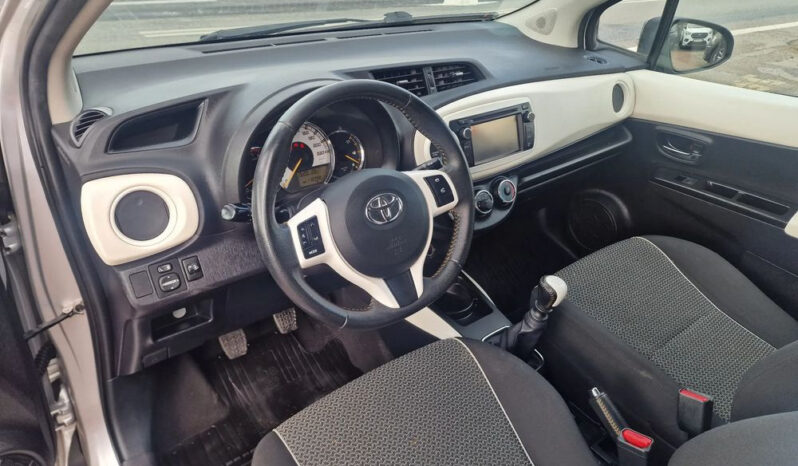 Toyota Yaris 1.33 Life full