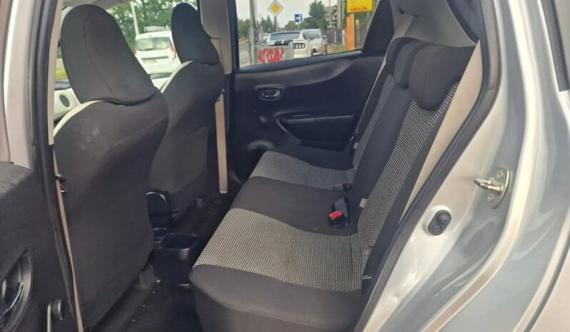 Toyota Yaris 1.33 Life full