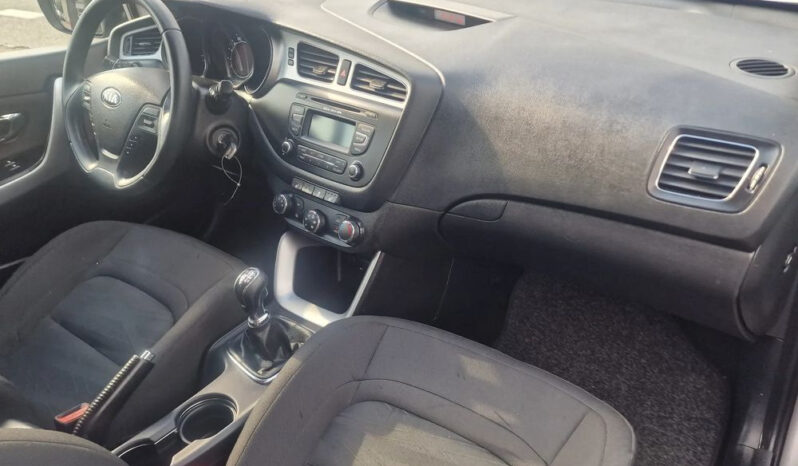 Kia Ceed full