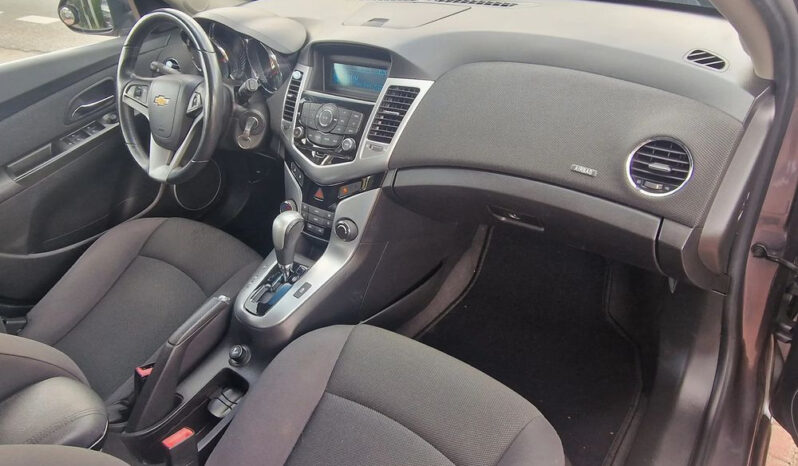 Chevrolet Cruze 1.8 LT+ full