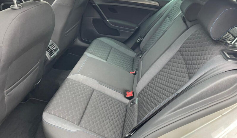 Volkswagen Golf 2.0 TDI SCR Highline full